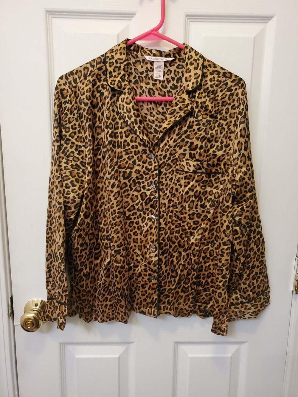 Victoria's Secret Leopard Print Satin Long Sleeve Button-Down Pajama Set - Picture 2 of 10